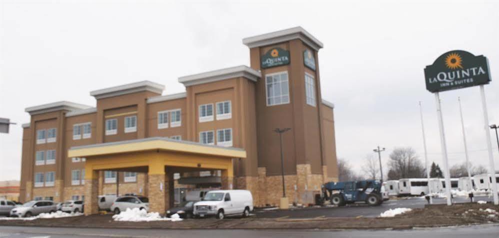 La Quinta By Wyndham Niagara Falls Exterior photo